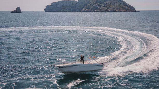 Rent Boats CBE camarat 625